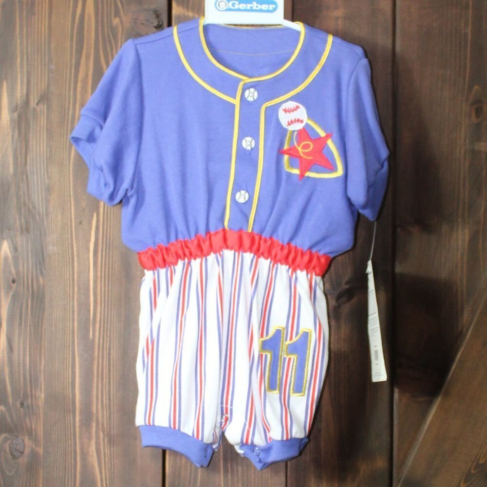 Gerber Vintage Baseball Outfit- NWT and Hanger